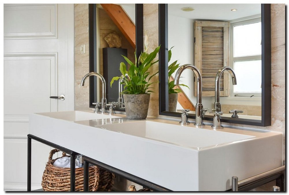 00004zwart-60120 Mirror Yestin black Special offer