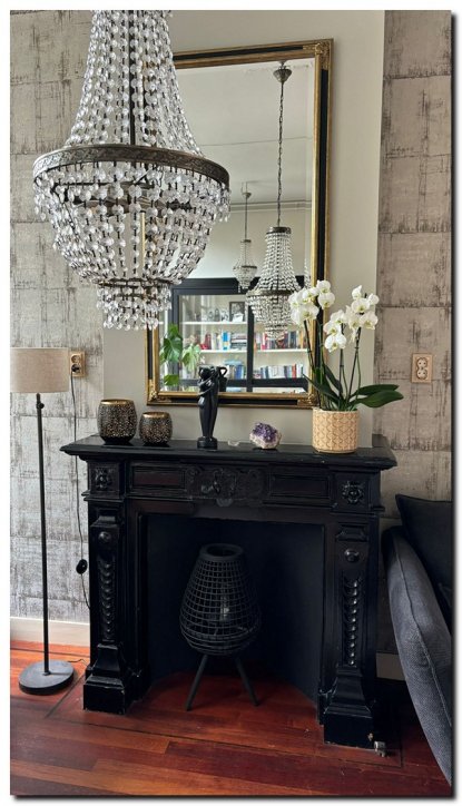 9.2600F0056 Mirror Osvaldo