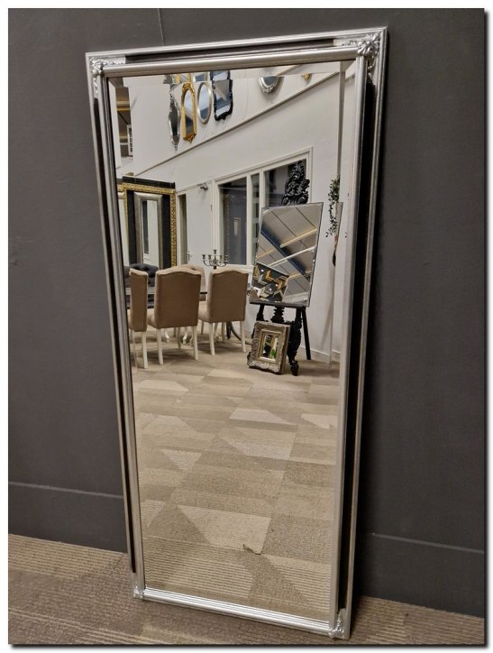 9.2600F0056 Mirror Osvaldo