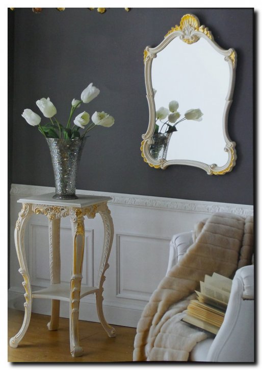 b7.0493-H Flowertable Barberini