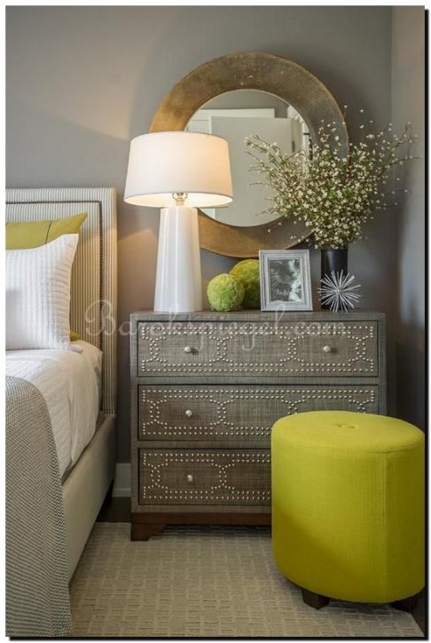 b9.0053-B Mirror Nunzia