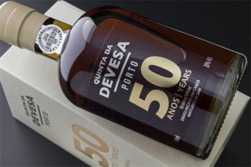 BQD17 Quinta da Devesa White Port 50 years old