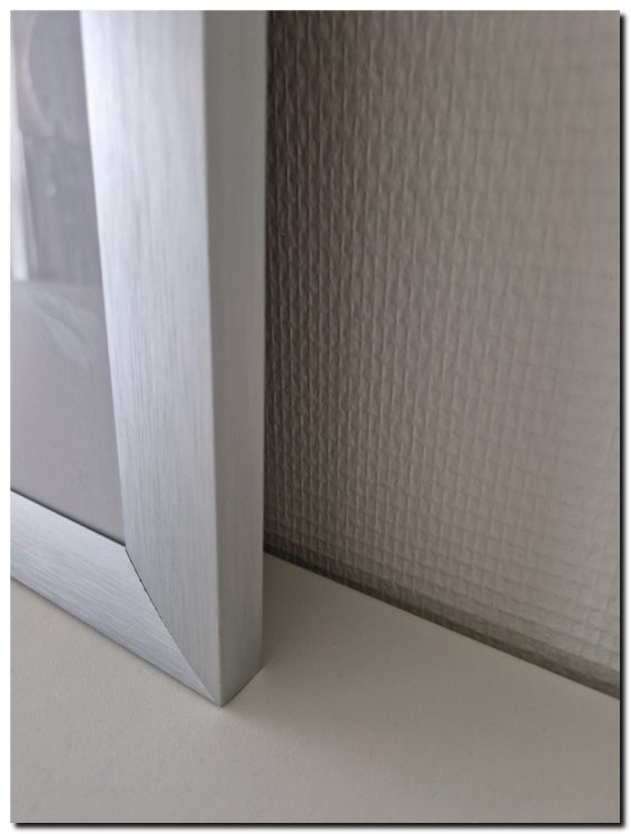 14.304 W Switch-it XL Aluminium Changeable Frames Matte Silver