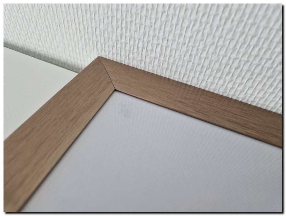 14.308 W Switch-it XL Aluminium Changeable Frames Matte Bronze