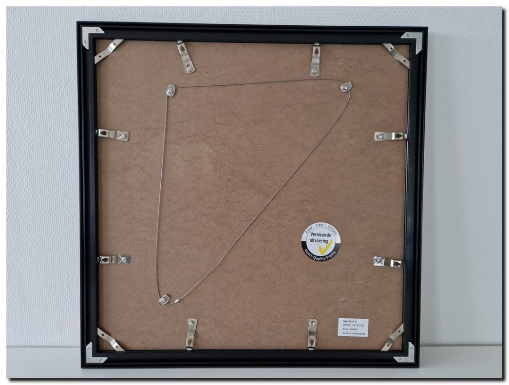 14.321 W Switch-it XL Aluminium Changeable Frames Matte Black