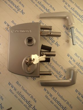 12655106 GARDEN GATE LOCK LAKQ4040U2LZILVVSZM