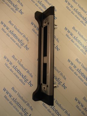 241130 INSERT STAINLESS STEEL KEEP FOR FORTYLOCK Item No. SFKI-QF30