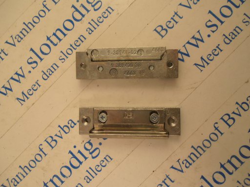 26147211 Gu 9-38941-02 & 9-389420