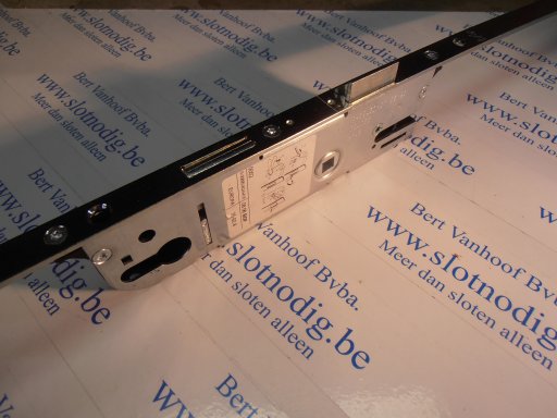 26528605 GU 6-30710-AQ-0-1 35-92-8 F16