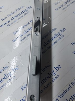 45777683 Roto 806837 C600 40/92 U24