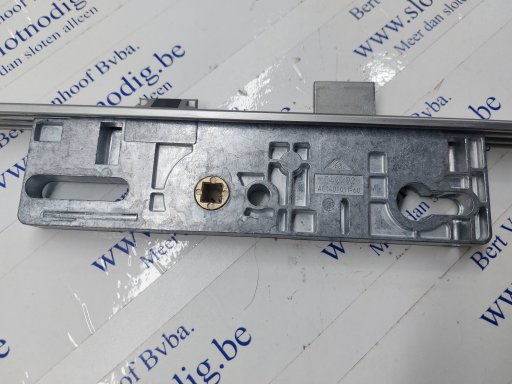 45777687 Roto 776604 C40/92/8 U24