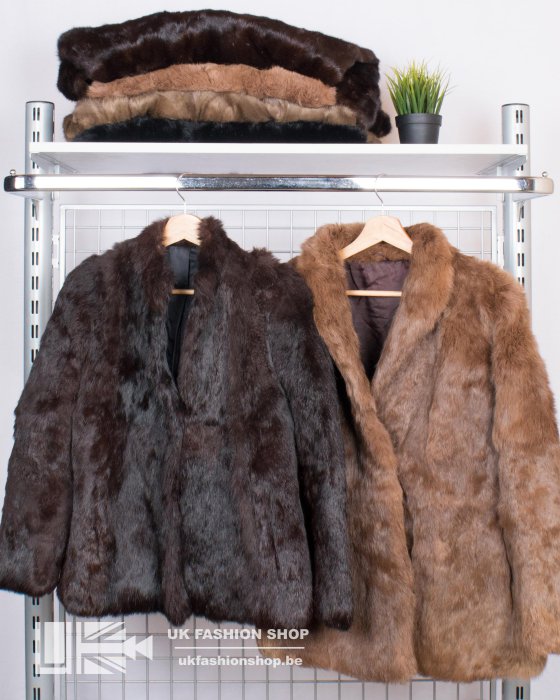 Women Real Fur Jackets/Coats 20 kg Women real fur coats - grade A + CR