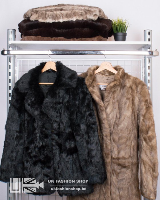 Women Real Fur Jackets/Coats 20 kg Women real fur coats - grade A + CR