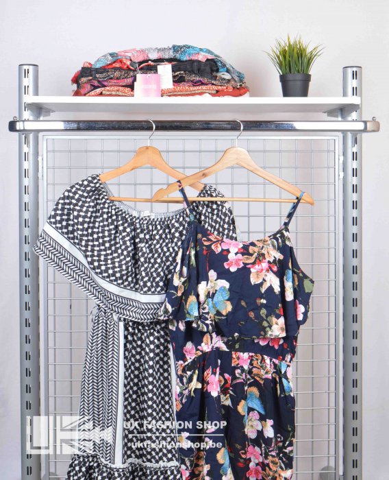 Girl summer dresses CR 25 kg Girls summer dresses - grade CR