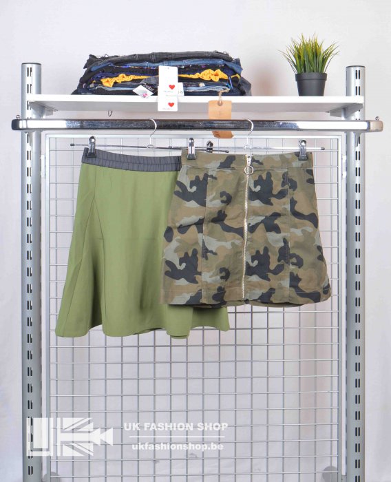 Girls summer skirts CR 25 kg Girls summer skirts - grade CR