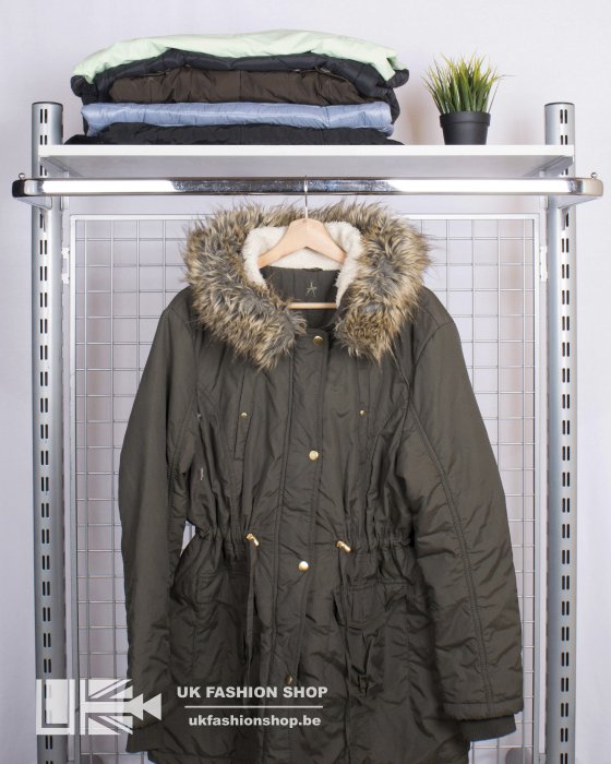 Women anorak & jackets A 25 kg Women anorak & jackets - grade A