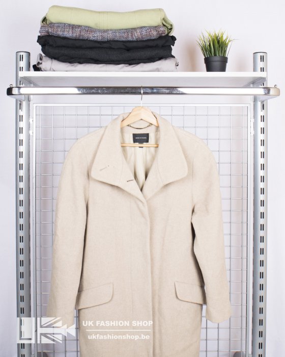 Women coats A 25 kg Women coats - grade A