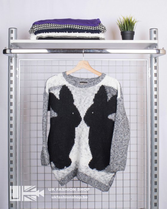 Women pullovers A 25 kg Women pullovers & sweaters - grade A