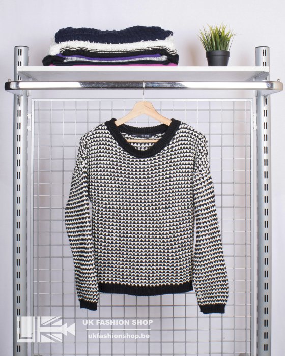 Women pullovers A 25 kg Women pullovers & sweaters - grade A