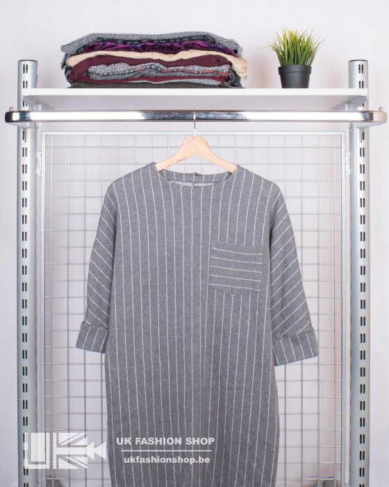 Women winter dresses CR 25 kg Women winter dresses - grade CR