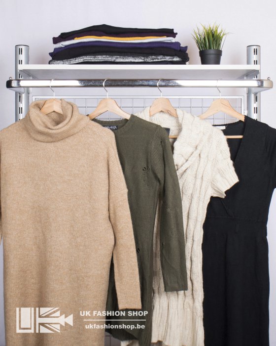 Women winter tunic A 25 kg Women winter tunic - grade A