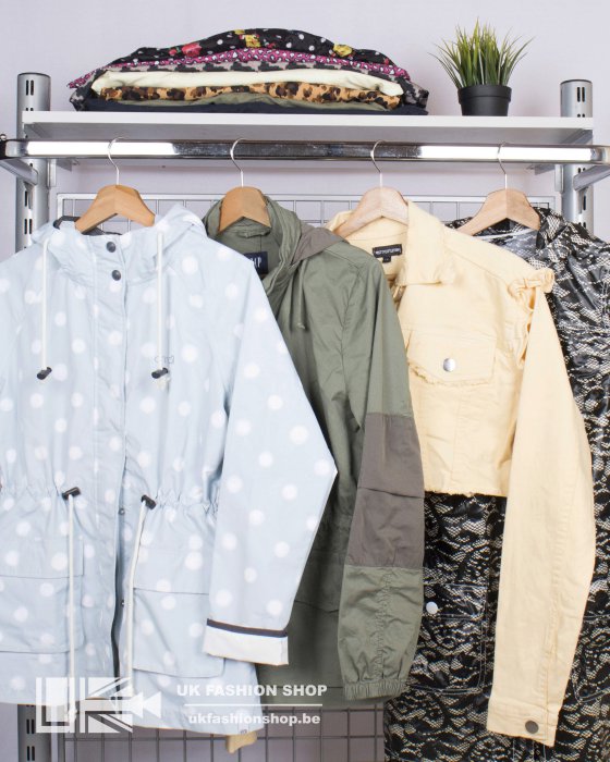 Women zipper jackets 25 kg Women light jackets - grade A + CR