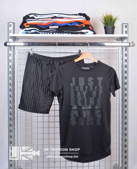 Men sport clothing CR 25 kg Men sport clothing - grade CR