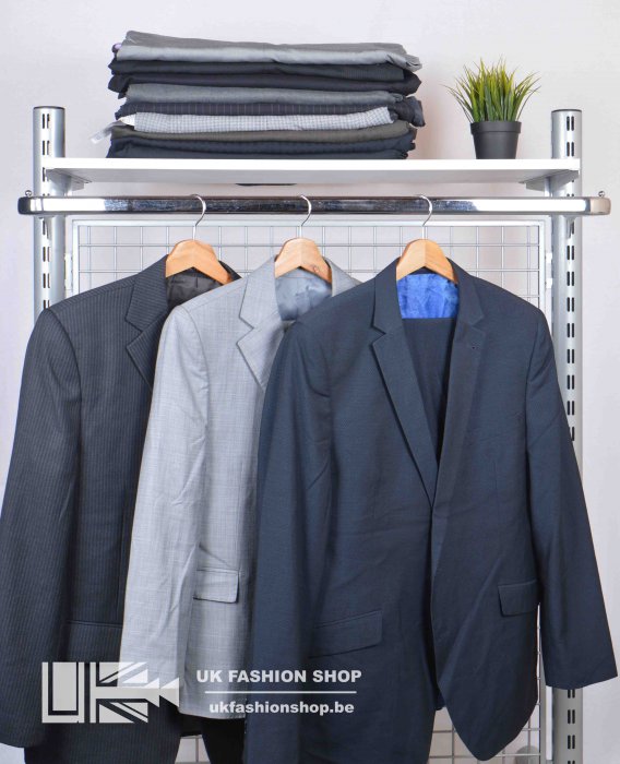 Men suits CR 25 Pcs. Men suits - grade CR