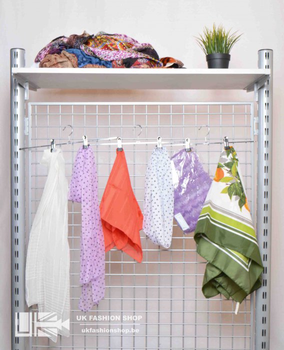 Scarves 20 kg Scarves - grade A + CR