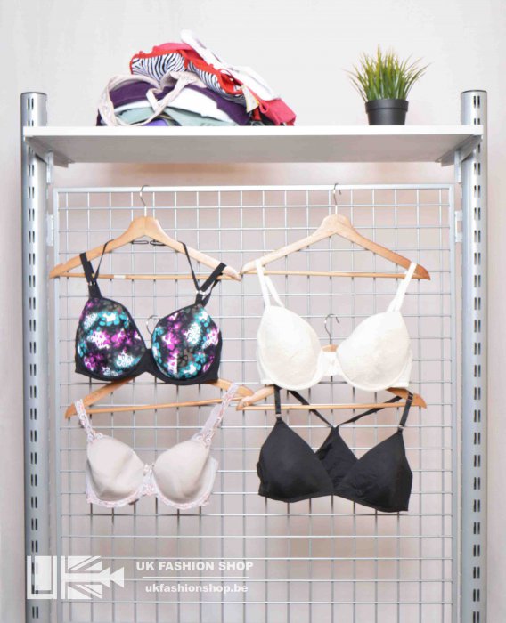 Women bra's CR 25 kg Women bra's - grade CR