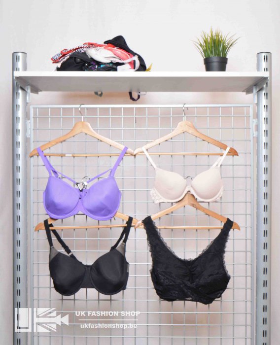 Women bra's CR 25 kg Women bra's - grade CR