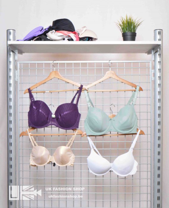 Women bra's CR 25 kg Women bra's - grade CR