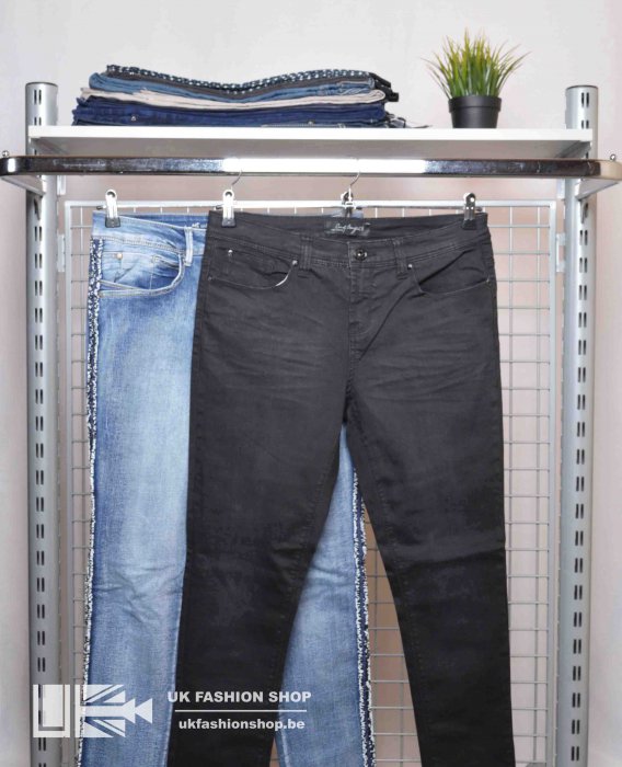 Women pants CR 25 kg Women pants - grade CR