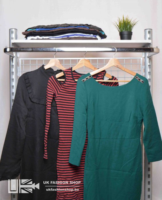 Women summer dresses A 25 kg Women summer dresses - grade A