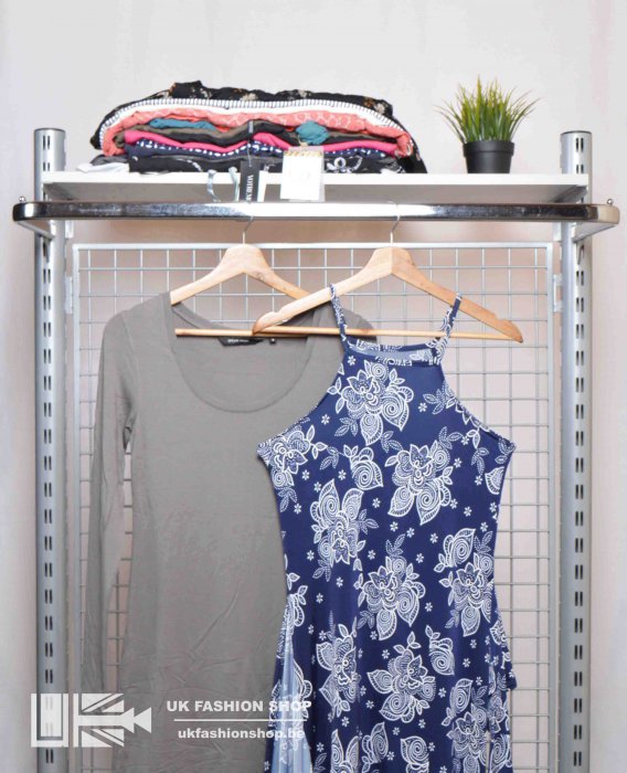 Women summer dresses CR 25 kg Women summer dresses - grade CR