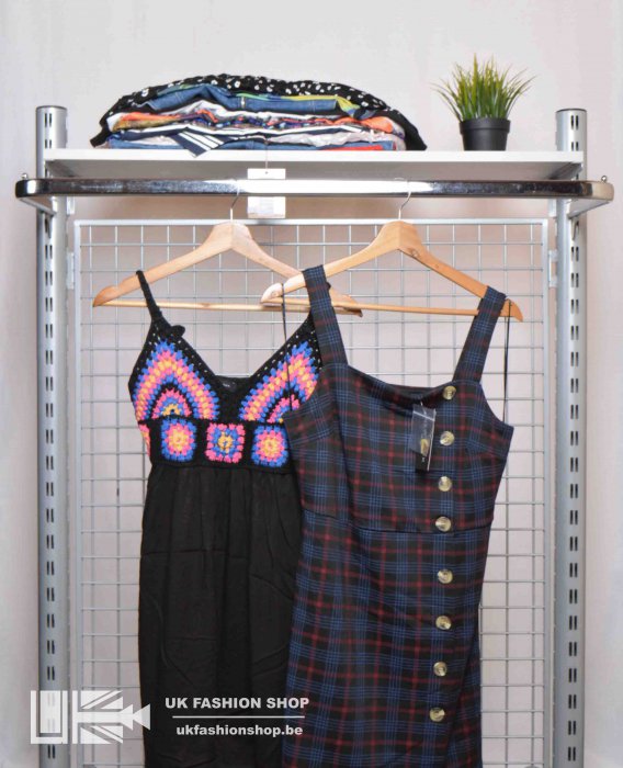 Women summer mini dresses 25 kg Women short dresses - grade A + CR