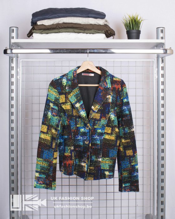 Youth anorak & jackets A 25 kg Youth anorak & jackets - grade A