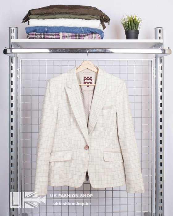 Youth anorak & jackets A 25 kg Youth anorak & jackets - grade A