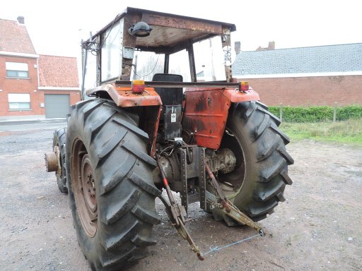 Z1 - MF188 4WD Massey Ferguson 188 4WD