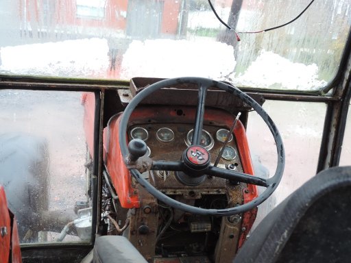 Z1 - MF188 4WD Massey Ferguson 188 4WD