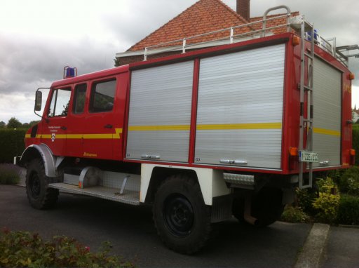 ZU016 - Unimog U1300L LF8 Brandweerwagen Unimog U1300L LF8 extended doublecab with fast axles (100 km/h)