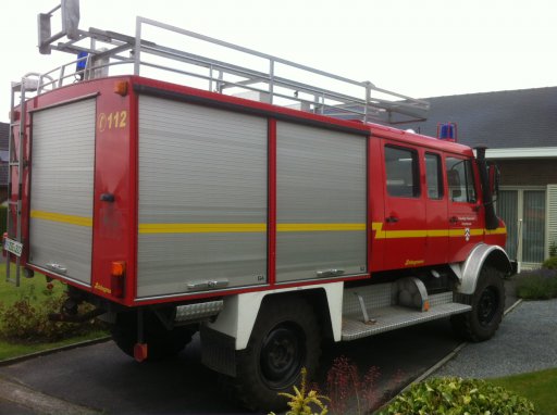 ZU016 - Unimog U1300L LF8 Brandweerwagen Unimog U1300L LF8 extended doublecab with fast axles (100 km/h)