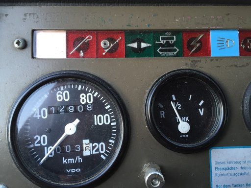 Z8932 - Pinz 712K - 1977 - 13000 km Steyr-Puch Pinzgauer 712K with 13000 km