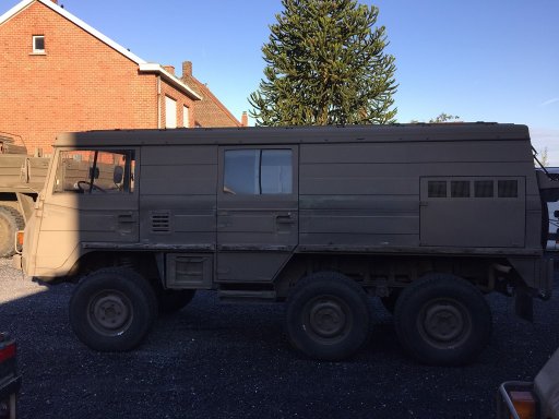 Z8932 - Pinz 712K - 1977 - 13000 km Steyr-Puch Pinzgauer 712K with 13000 km