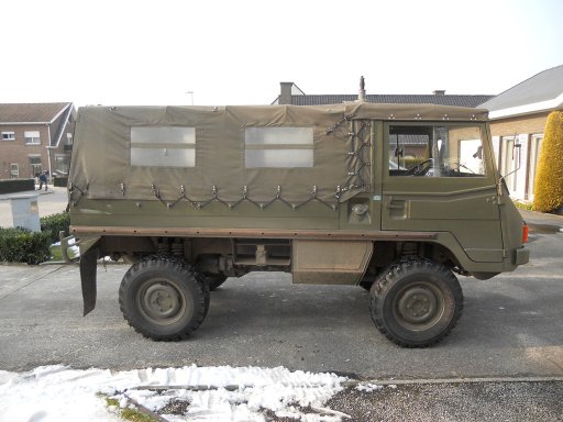 ZP005 - Pinzgauer 710M Steyr Puch Pinzgauer 710M 1973