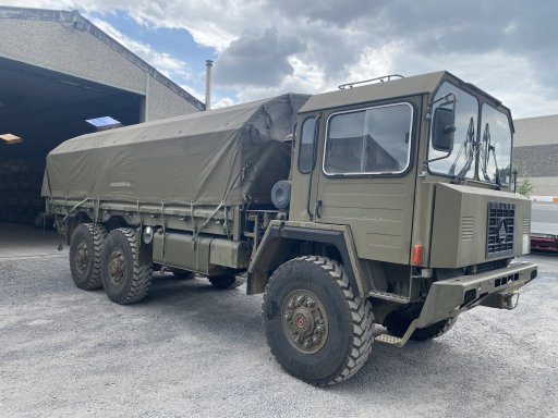 8498 - Saurer 10DM Saurer 10DM - Swiss military