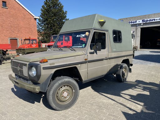 Z8599 - Puch 230GE Hardtop M19028 Puch 230GE Hardtop M19028