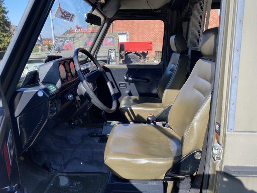 Z8599 - Puch 230GE Hardtop M19028 Puch 230GE Hardtop M19028