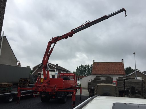 Z8710 Mercedes 1928A Crane truck Mercdes 1928A