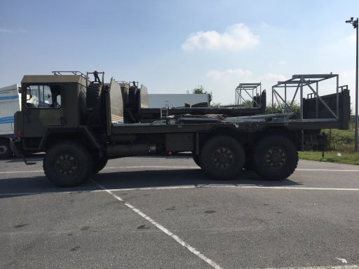 Z8799 - 10DM M33243 Saurer 10DM